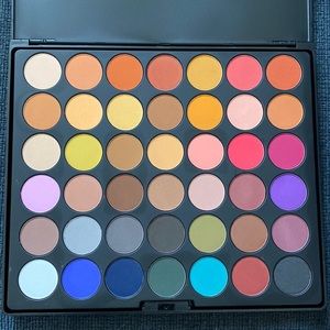 42 color shadow palette